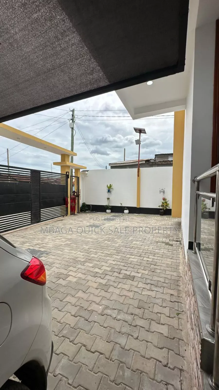 4bdrm House in Mikocheni for sale