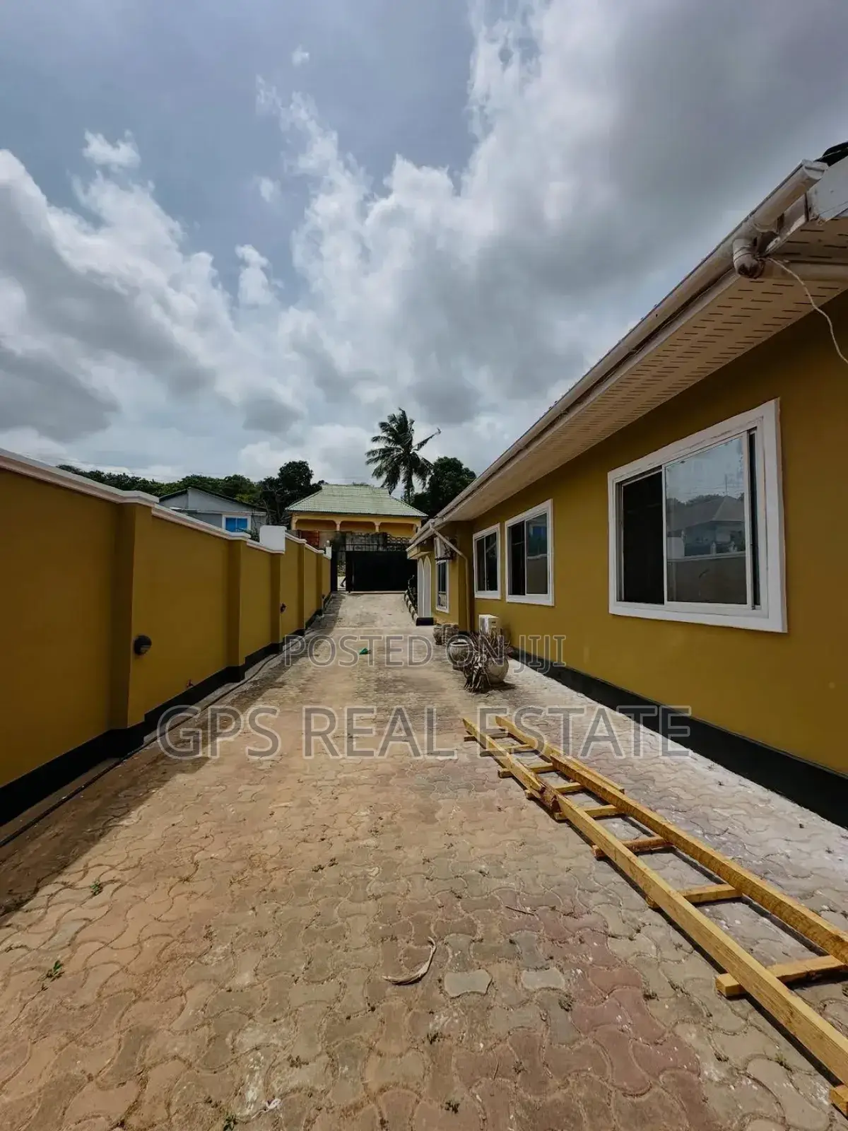 4bdrm House in Tabata Segerea, Ilala for sale