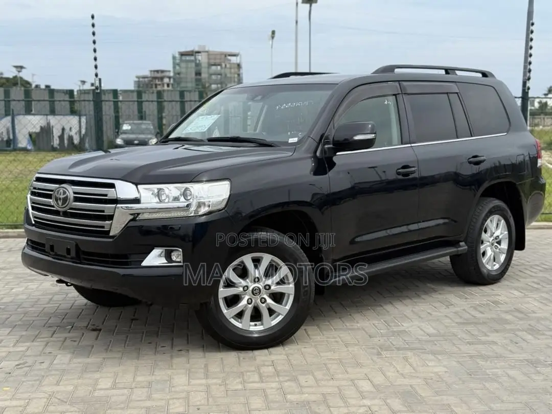 Toyota Land Cruiser 2017 Black
