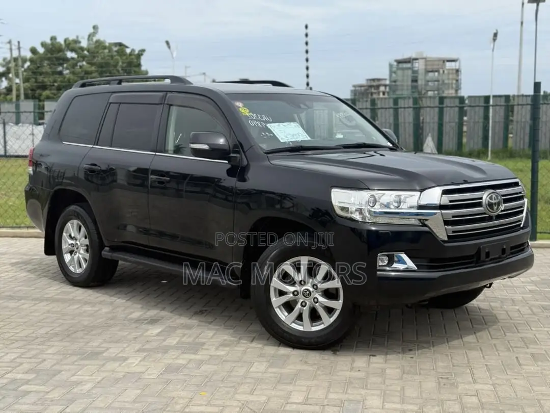 Toyota Land Cruiser 2017 Black