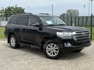 Toyota Land Cruiser 2017 Black