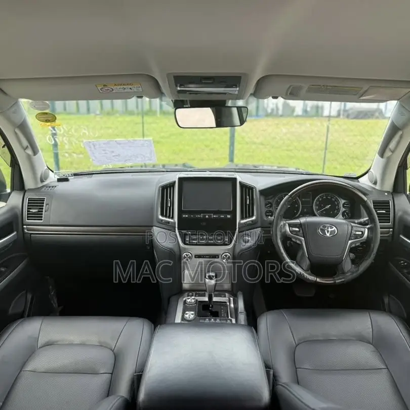 Toyota Land Cruiser 2017 Black