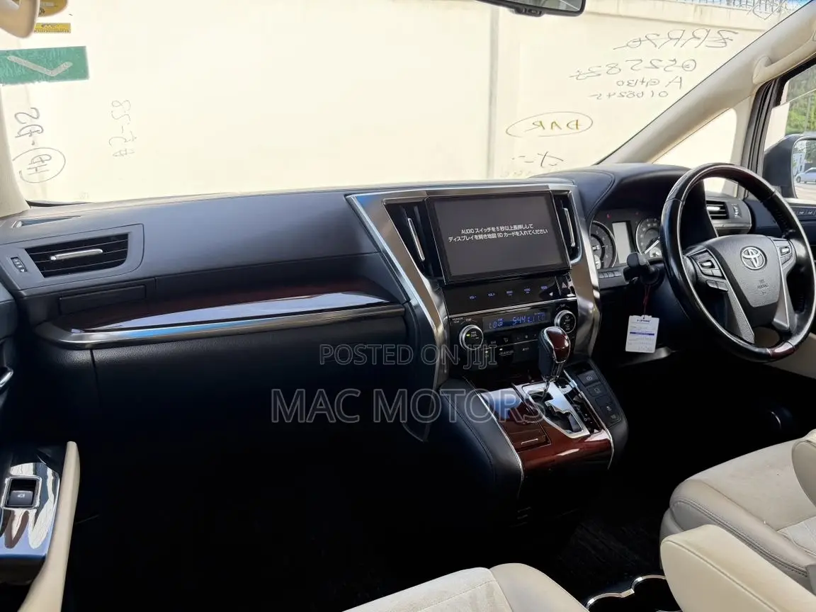 Toyota Alphard 2016 Black