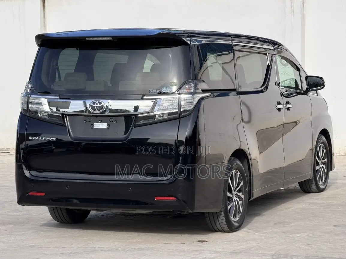 Toyota Alphard 2016 Black