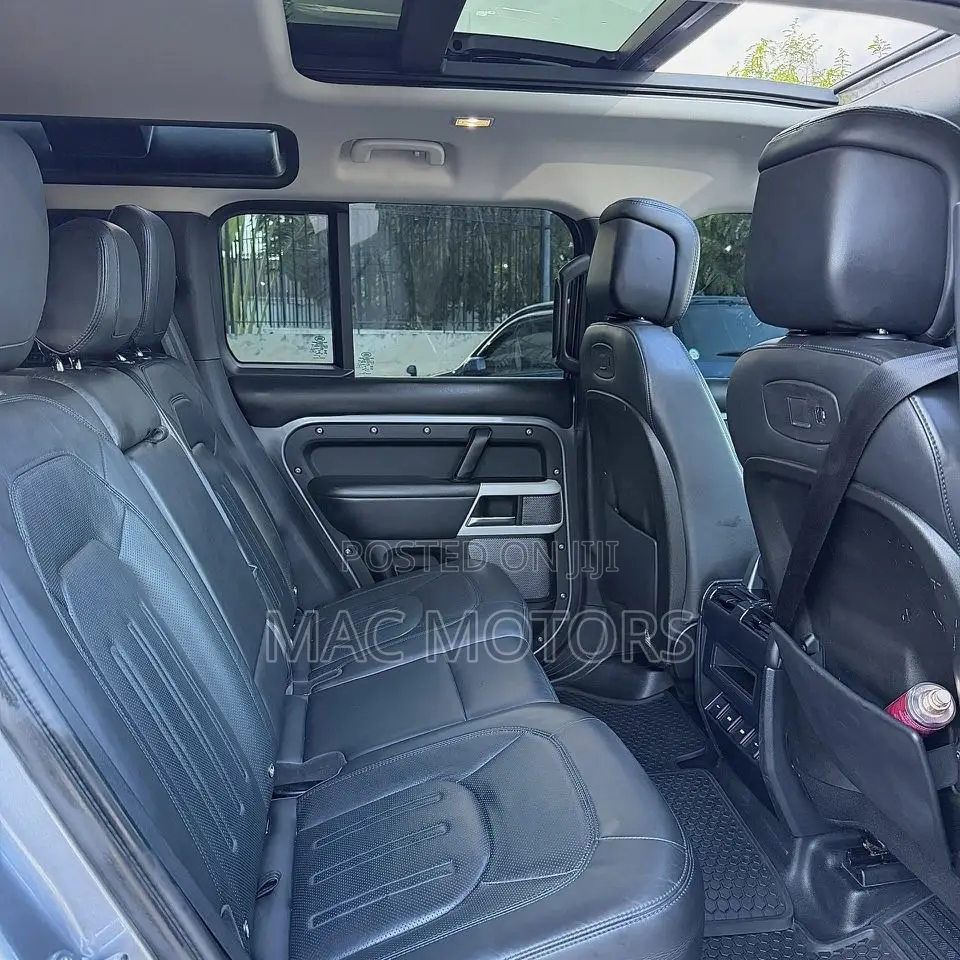 Land Rover Defender 2021 Gray