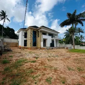 5bdrm House in Segerea for sale