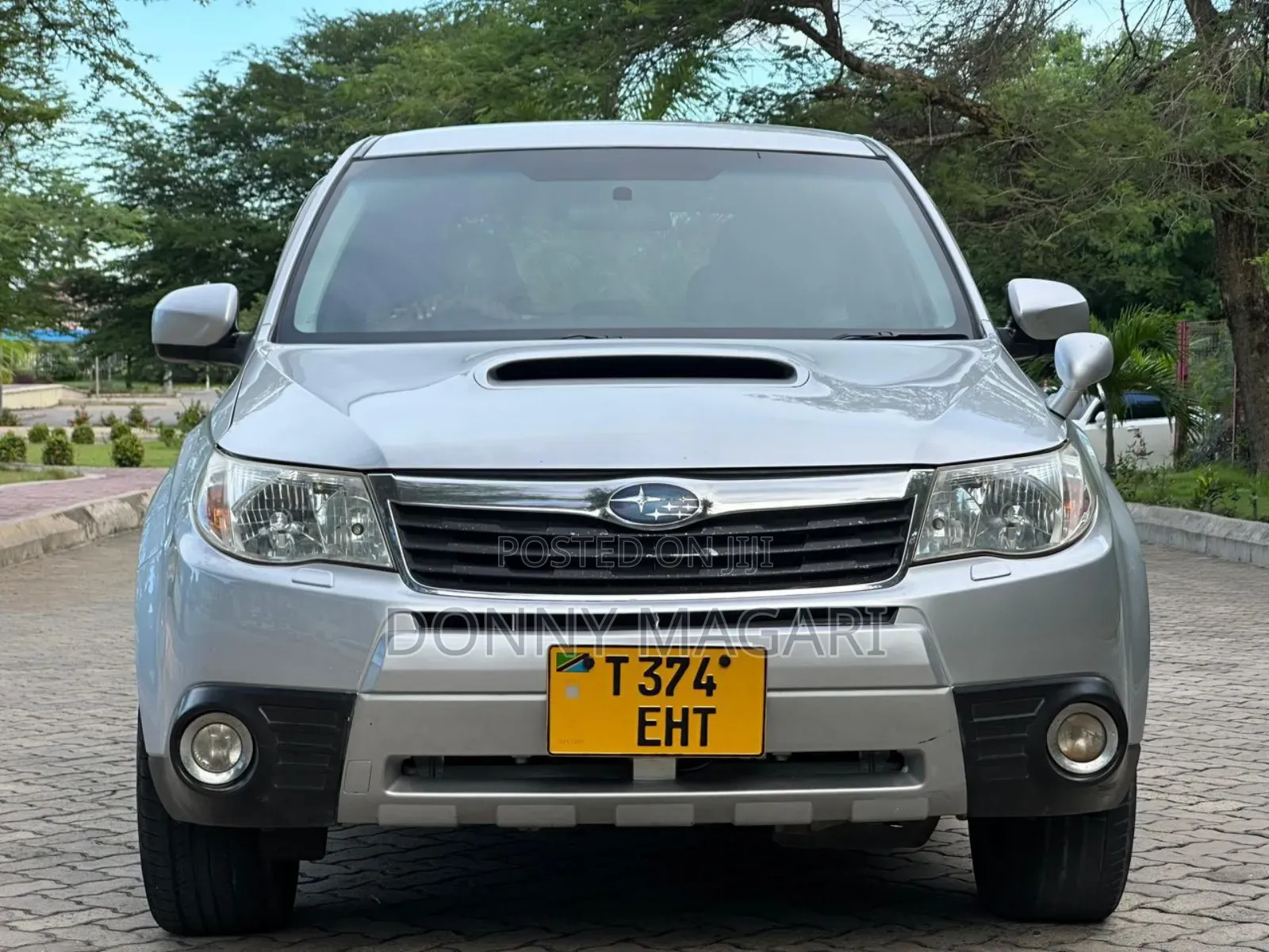 Subaru Forester 2.0D X 2010 Silver