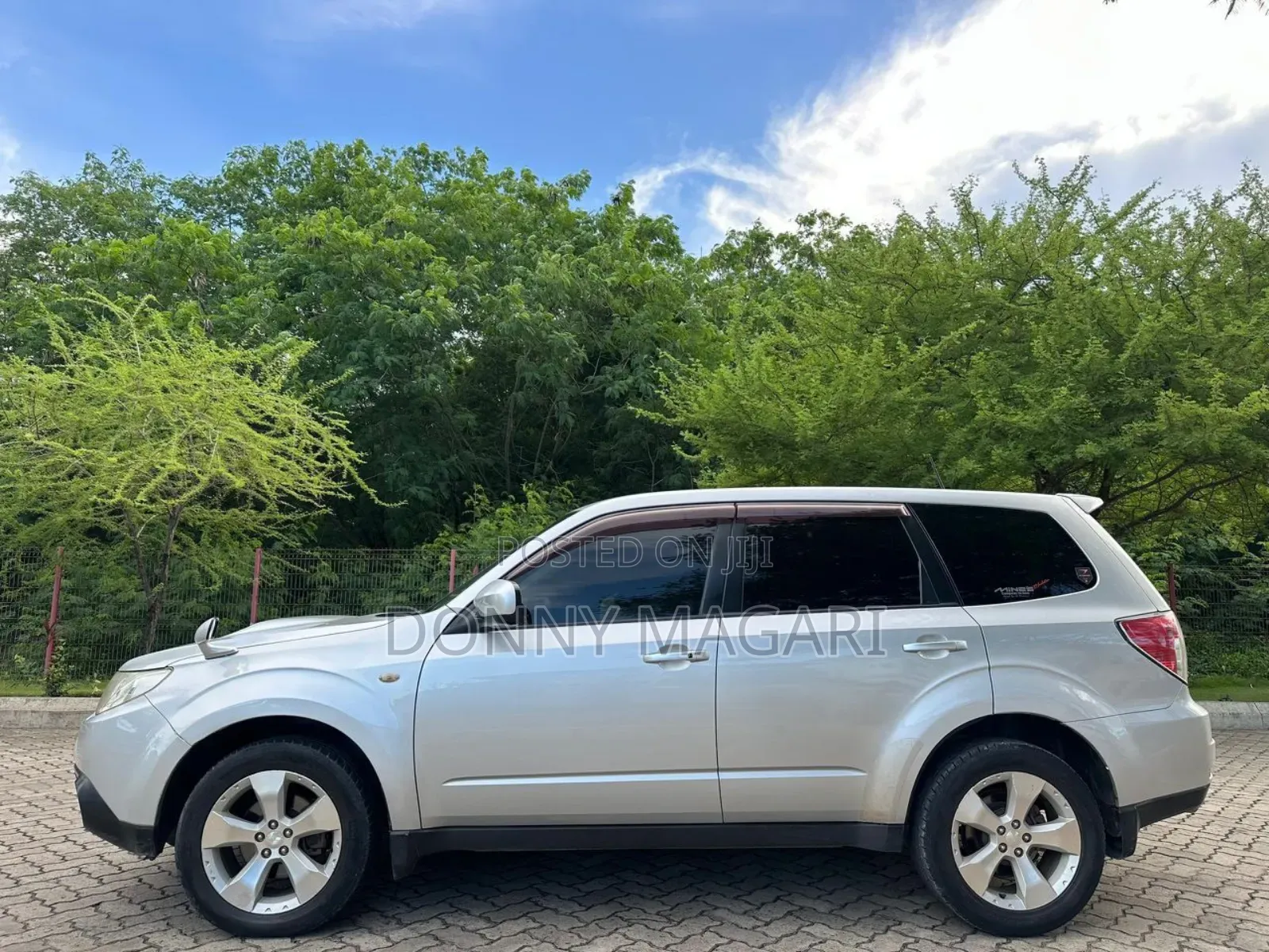 Subaru Forester 2.0D X 2010 Silver
