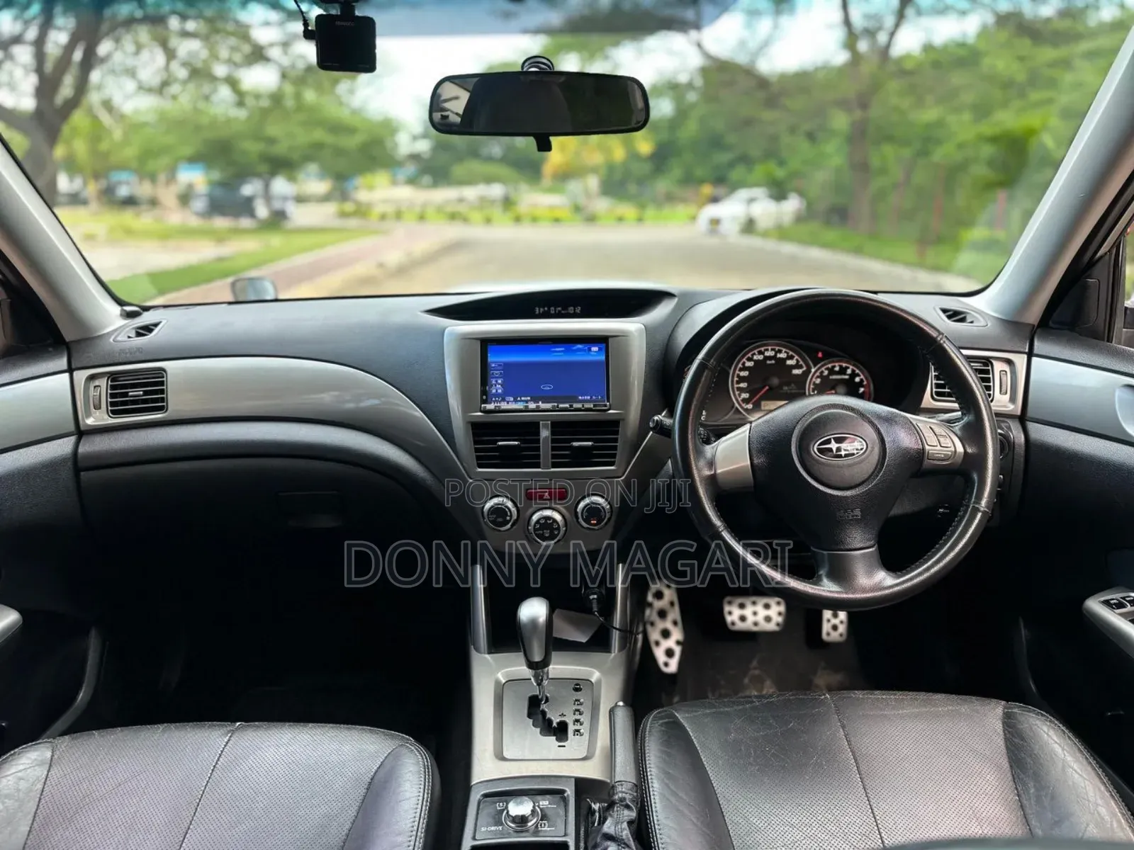 Subaru Forester 2.0D X 2010 Silver