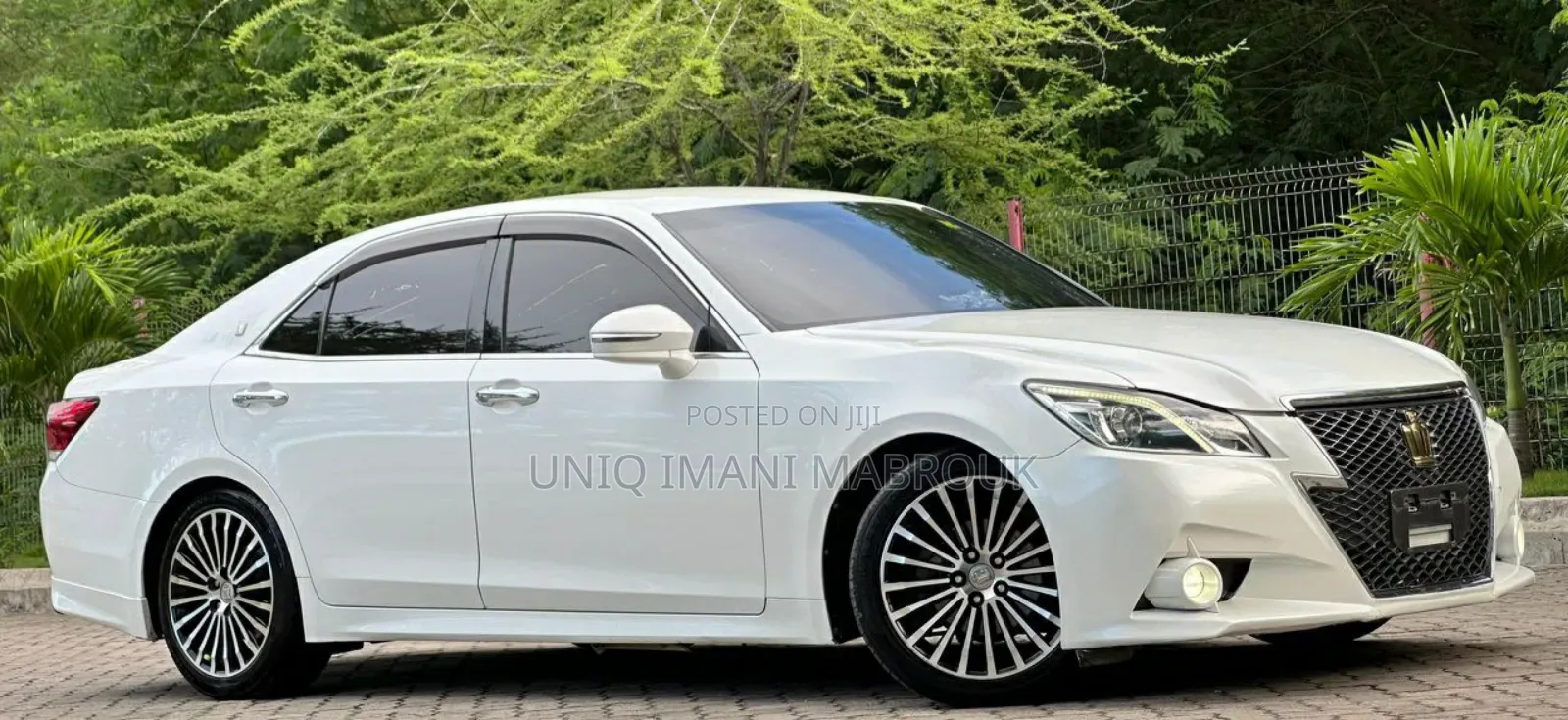 Toyota Crown 2014 White