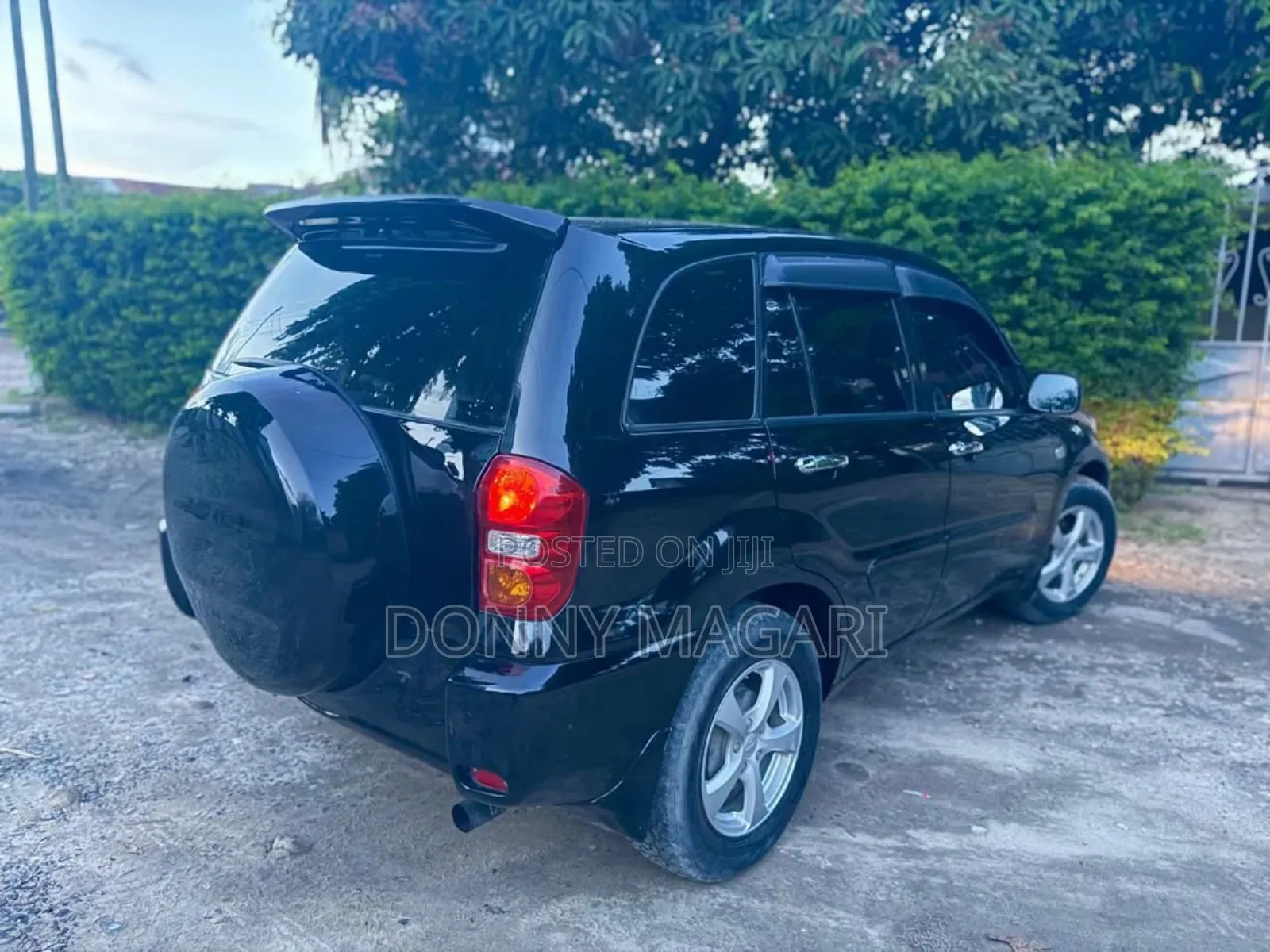Toyota RAV4 2005 White