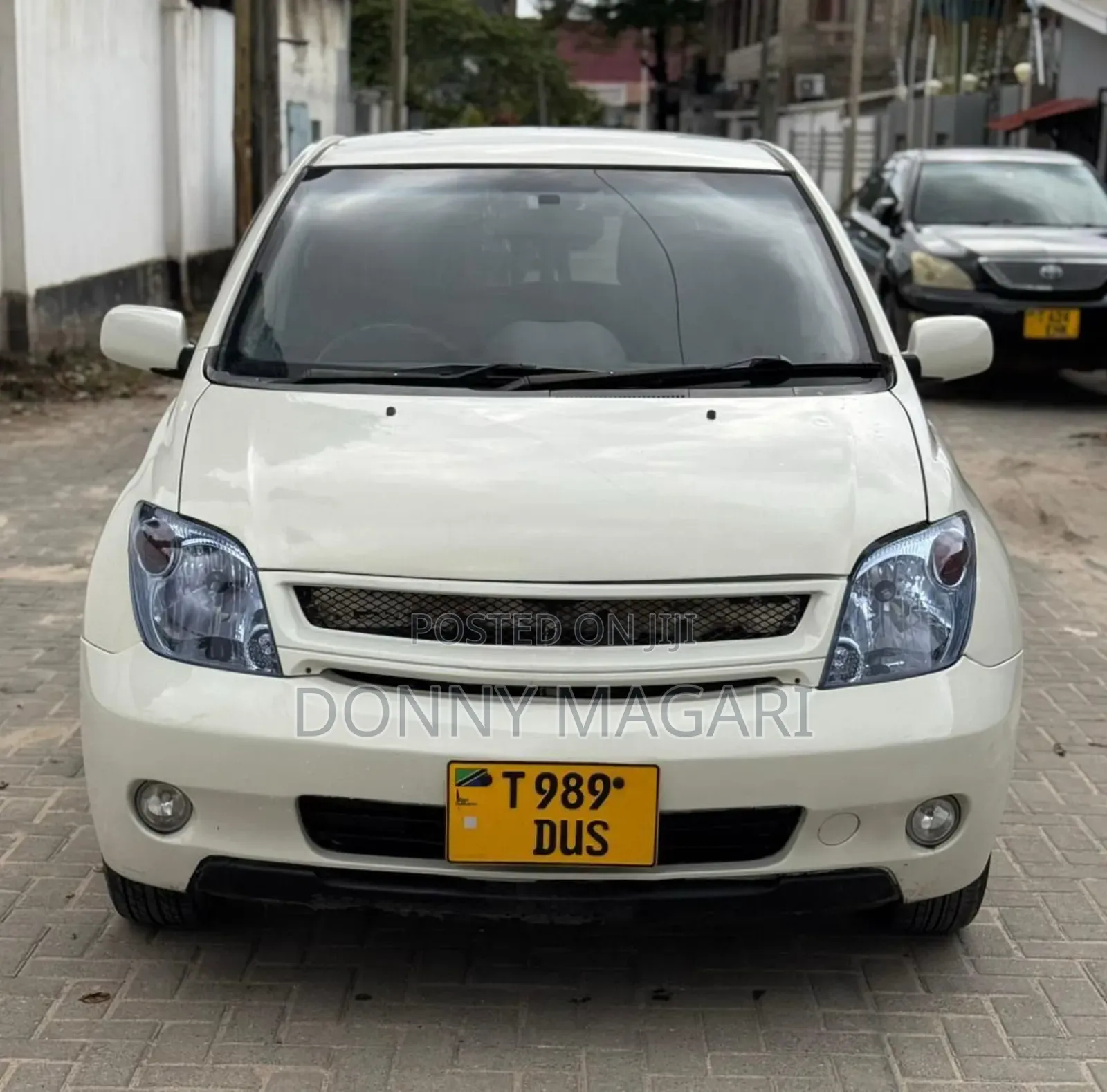 Toyota IST 2004 White