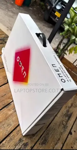 New Laptop HP 16GB Intel Core i9 SSD 1T