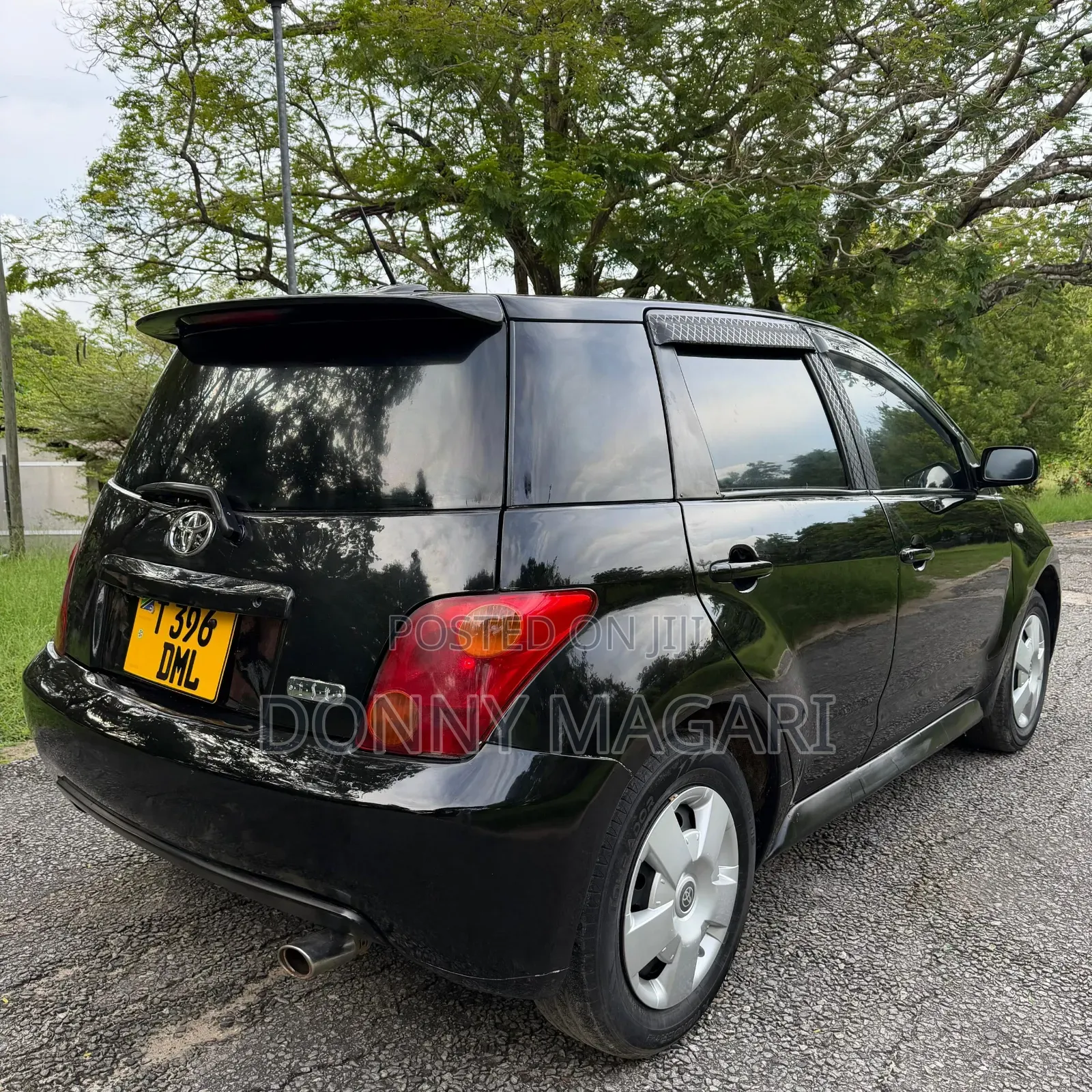Toyota IST 2004 Black