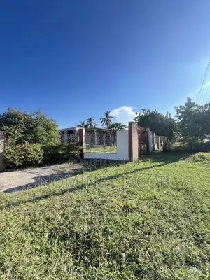 4bdrm House in Beach House, Kunduchi for sale