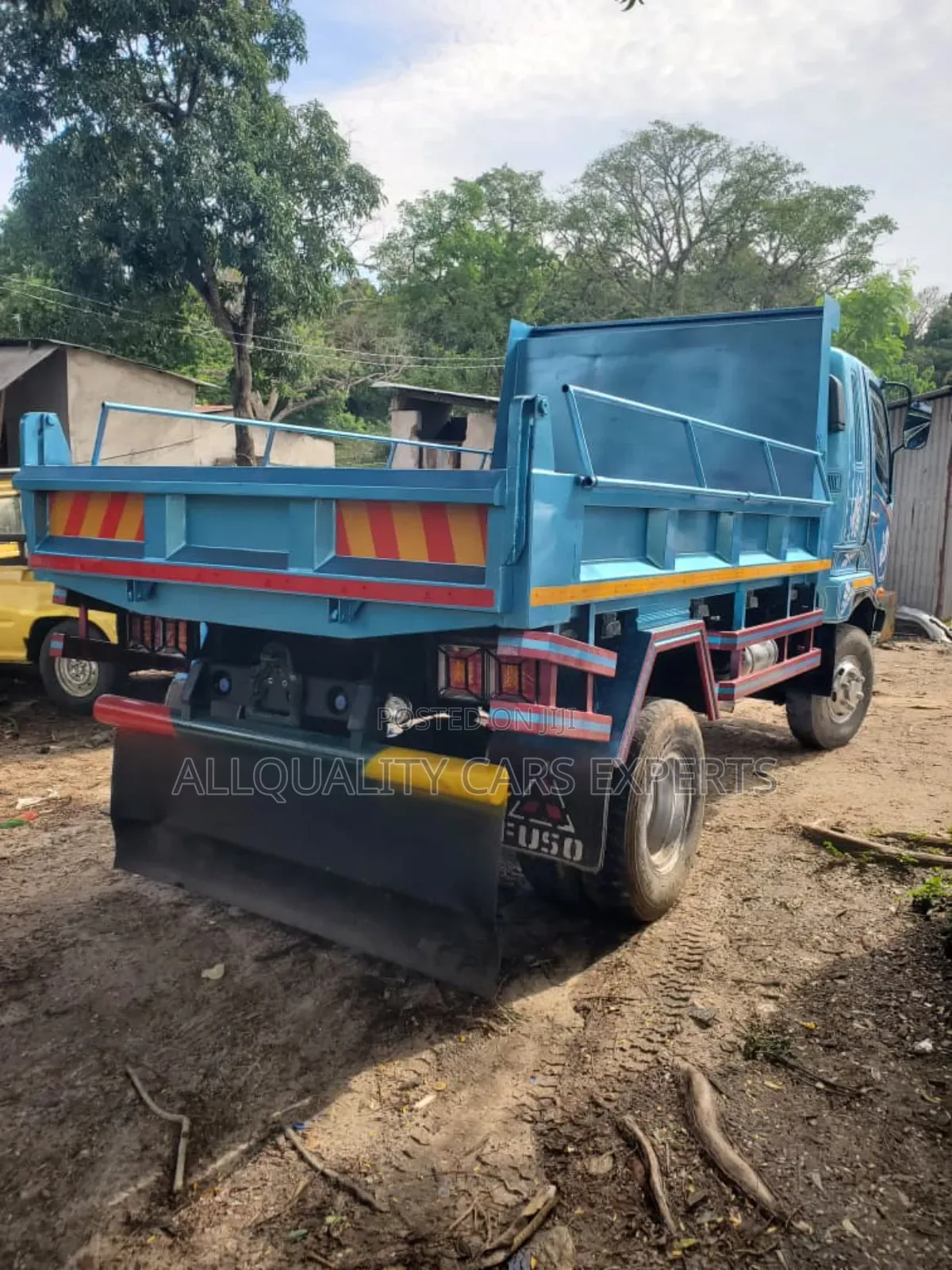 Fuso Tipper 6d17