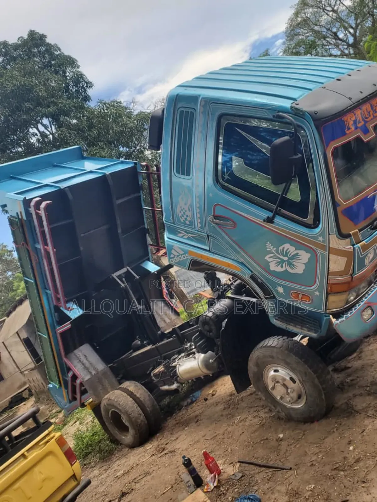 Fuso Tipper 6d17