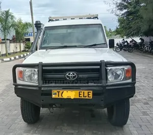 Toyota Land Cruiser 2003
