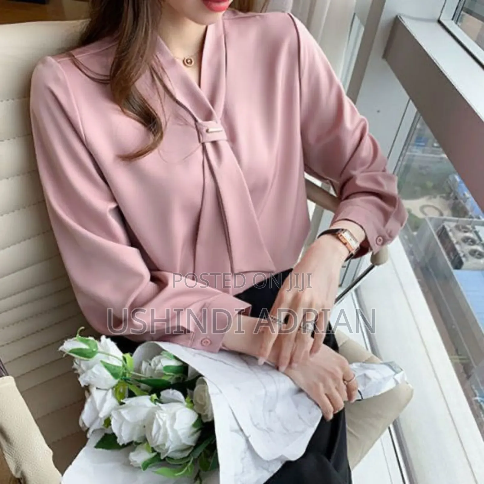 Silk Blouse Nzuri Sana Zipo  Sizes: S, M, L, Xl, 2xl