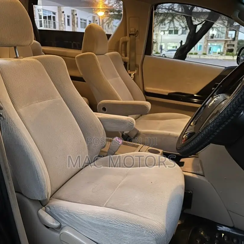 Toyota Alphard 2.4 Petrol FWD 2008 Black