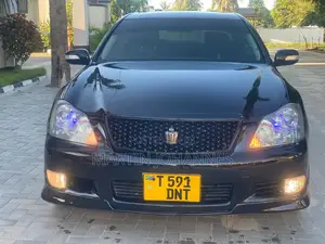 Toyota Crown 2006 Black