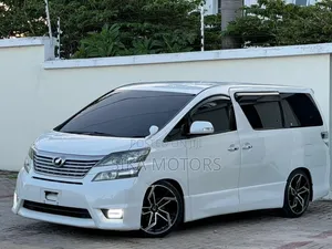 Toyota Alphard 2010 White