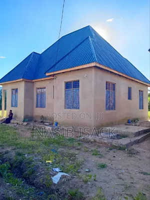 3bdrm House in Nyamongoro for sale