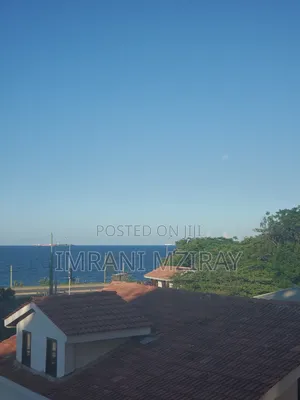 Furnished 3bdrm Apartment in Oyster Bay for rent
