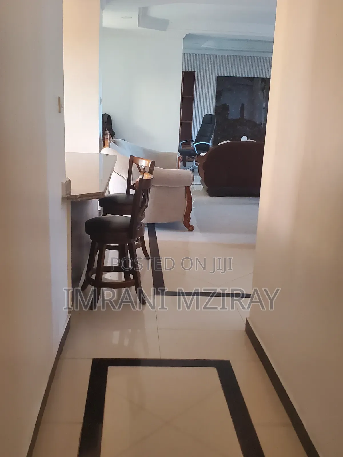 Furnished 3bdrm Apartment in Oyster Bay for rent