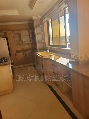 Furnished 3bdrm Apartment in Oyster Bay for rent