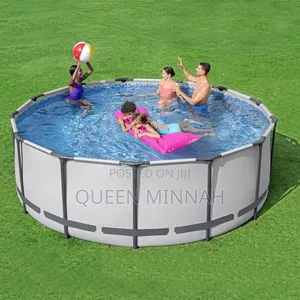 Steel Pro Family Round Swimming Pool 305 Cm