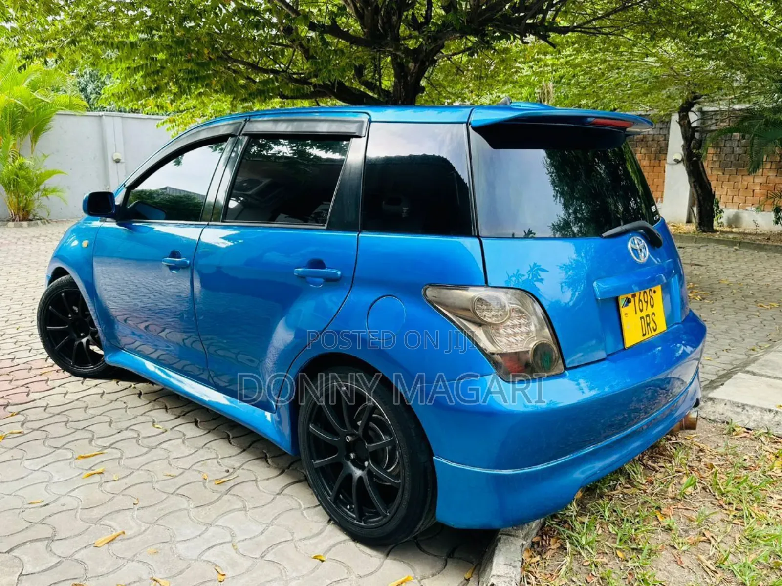 Toyota IST 2005 Blue