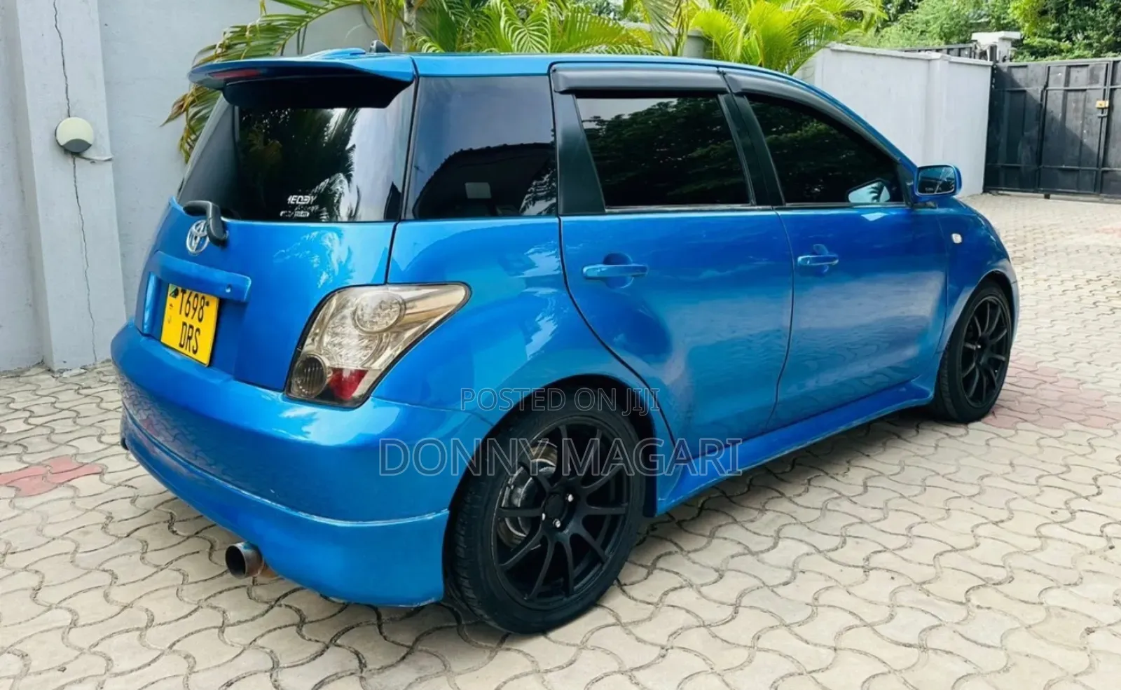 Toyota IST 2005 Blue