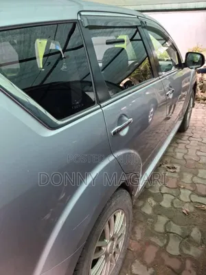 Mitsubishi Outlander 2010 Silver