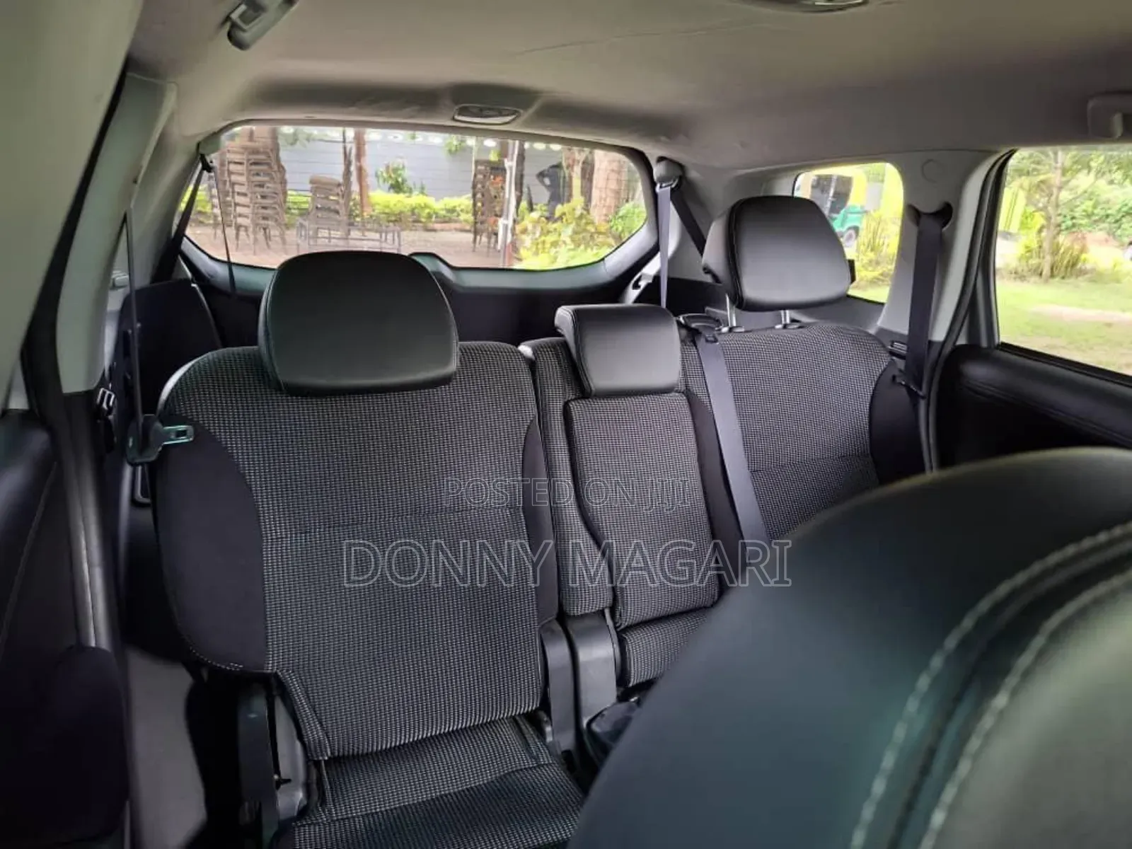 Mitsubishi Outlander 2010 Silver