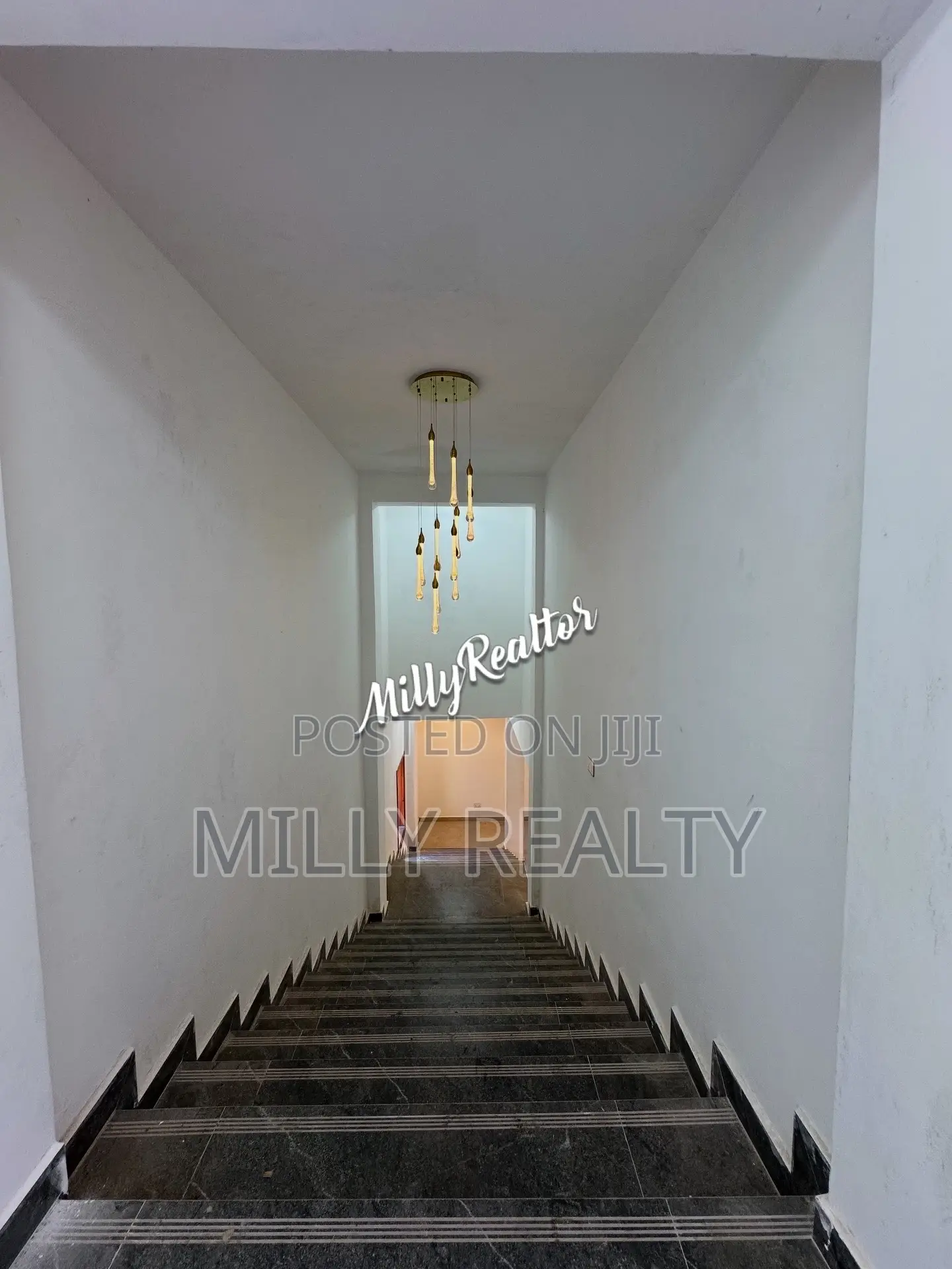 5bdrm House in Kigamboni Geza Juu for sale