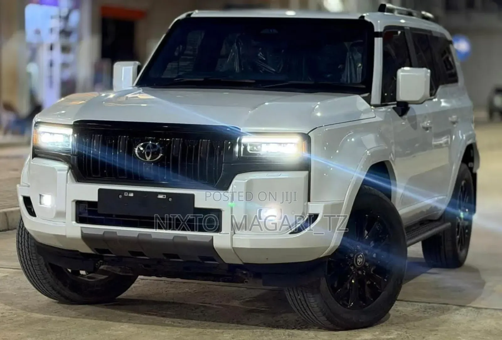 Toyota Land Cruiser Prado 2024 White