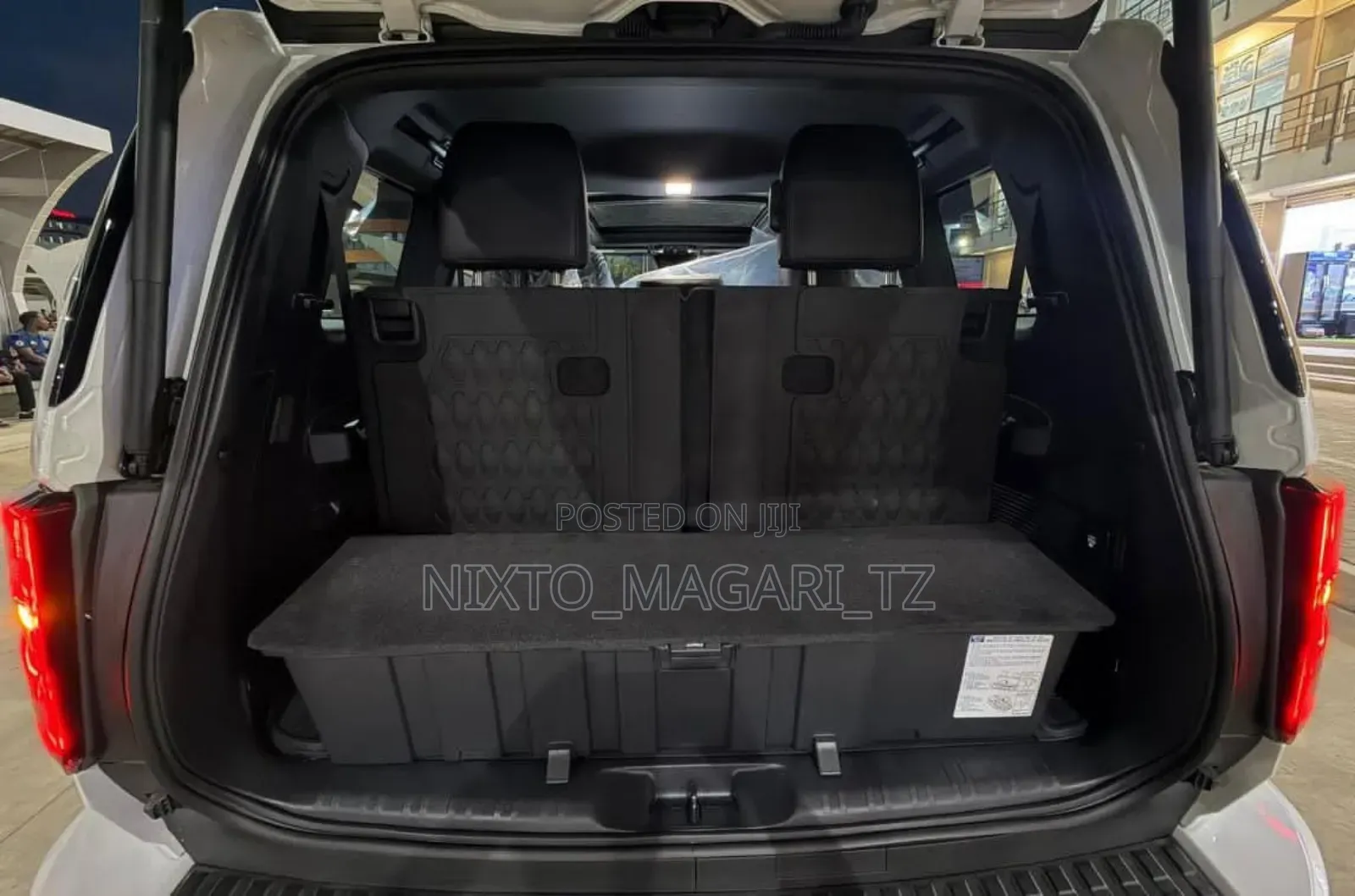 Toyota Land Cruiser Prado 2024 White