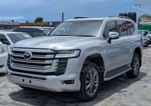 New Toyota Land Cruiser 2024 Silver
