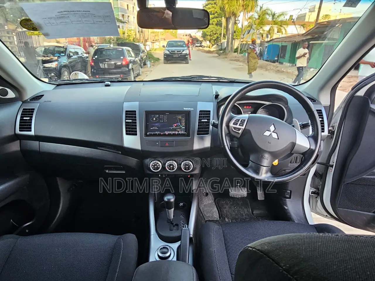 Mitsubishi Outlander 2006 White