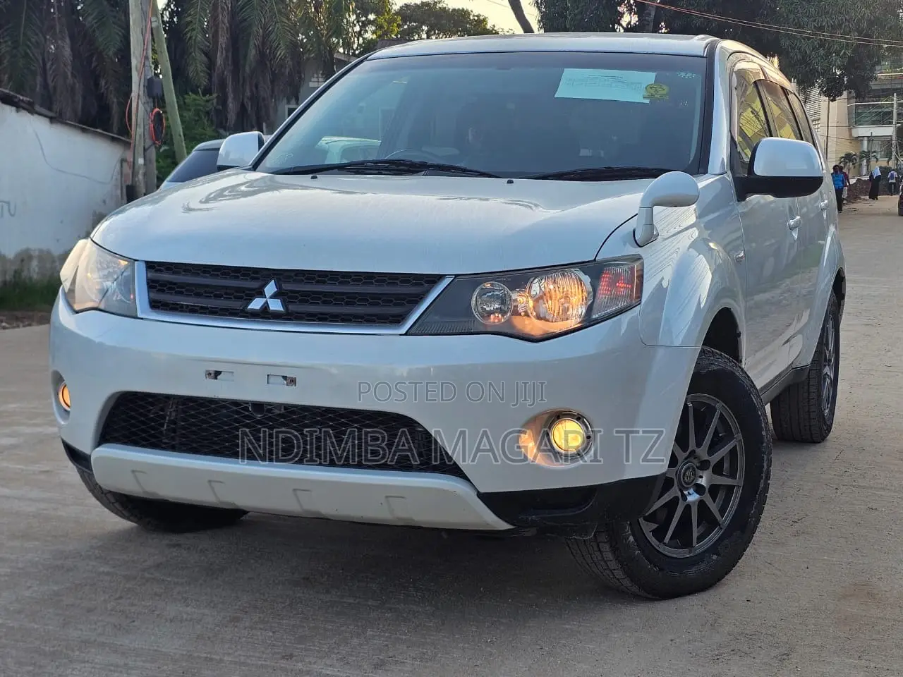 Mitsubishi Outlander 2006 White