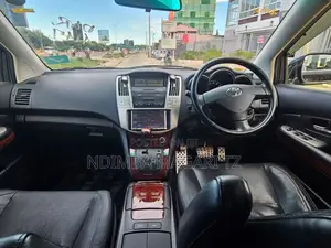 Toyota Harrier 2.4 2009 Black