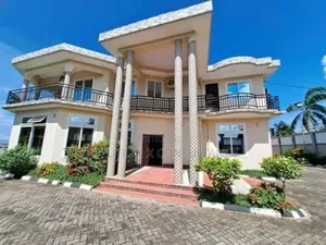 5bdrm House in Bunju for rent