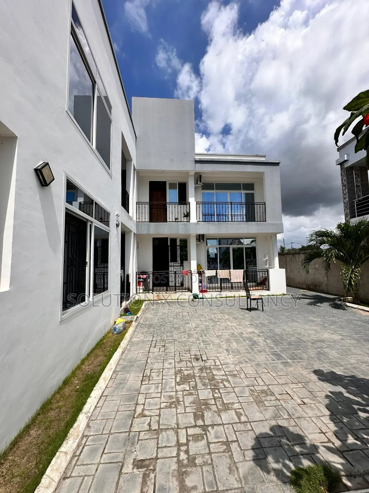 3bdrm Apartment in Mbweni for sale