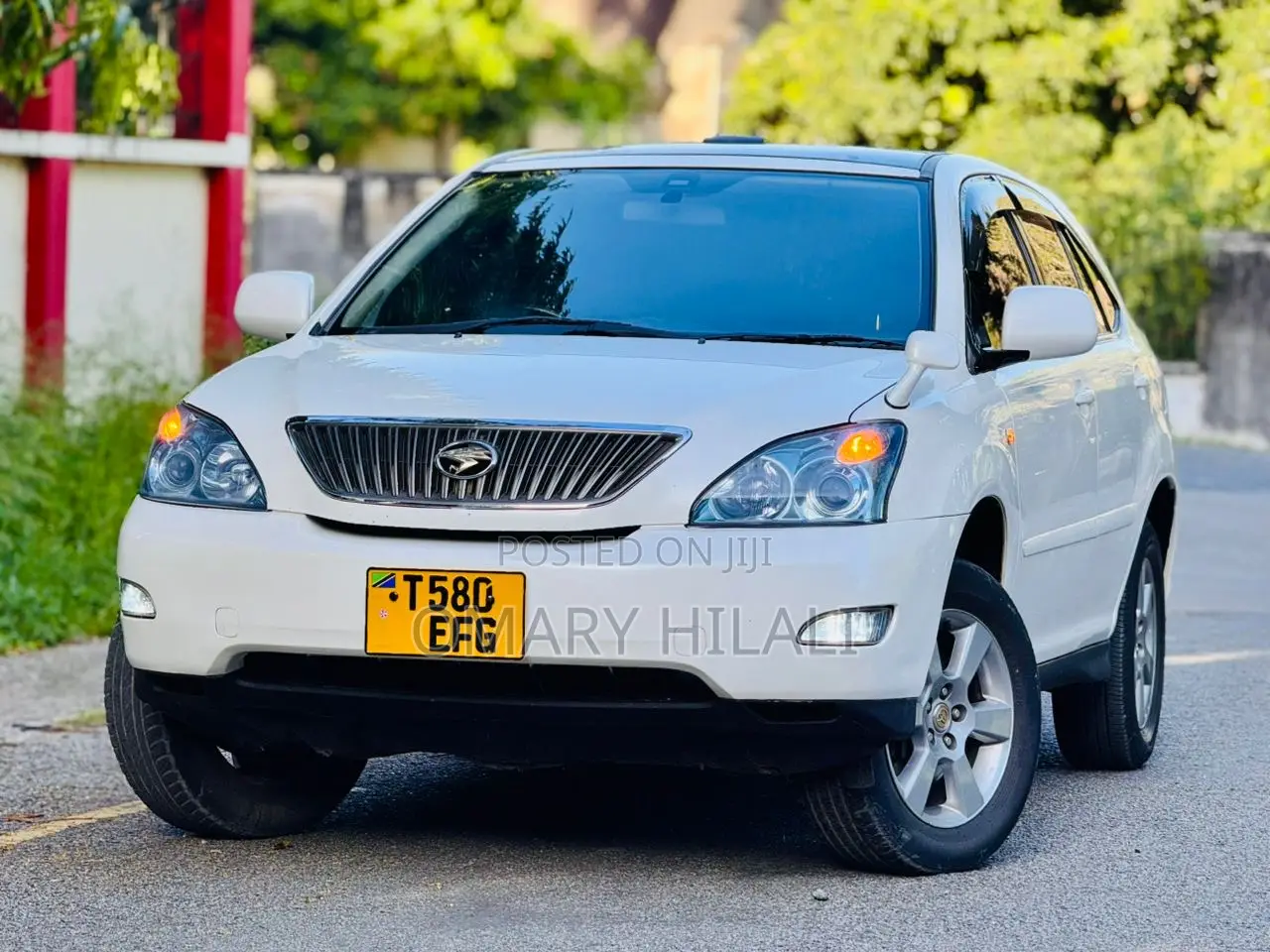 Toyota Harrier 2006 White