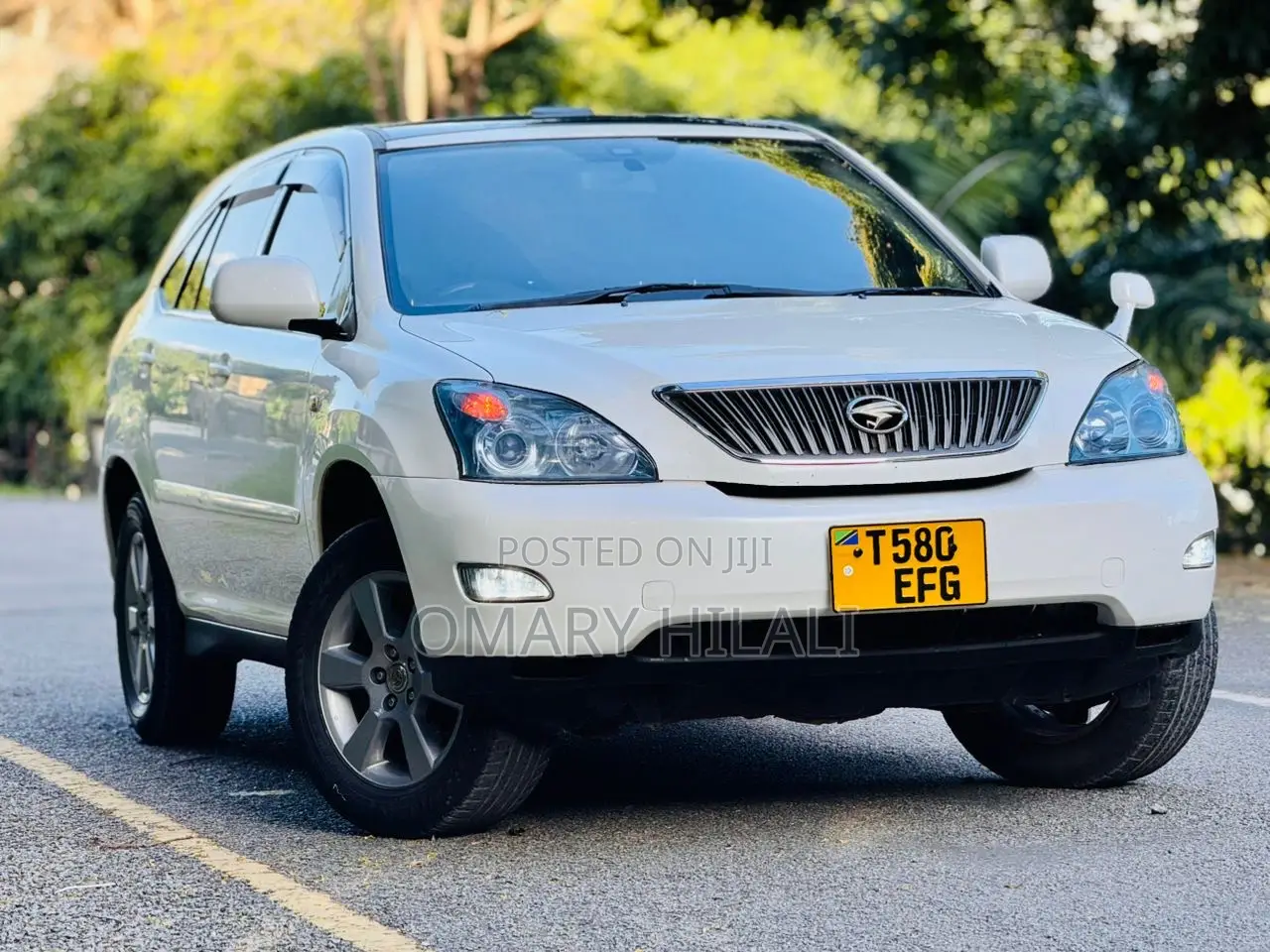 Toyota Harrier 2006 White