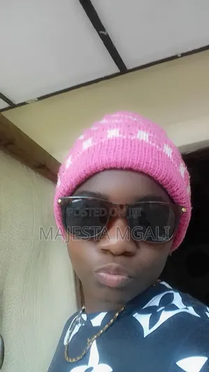 Sina Biashara Nafanya Kazi Za Ndani Tu