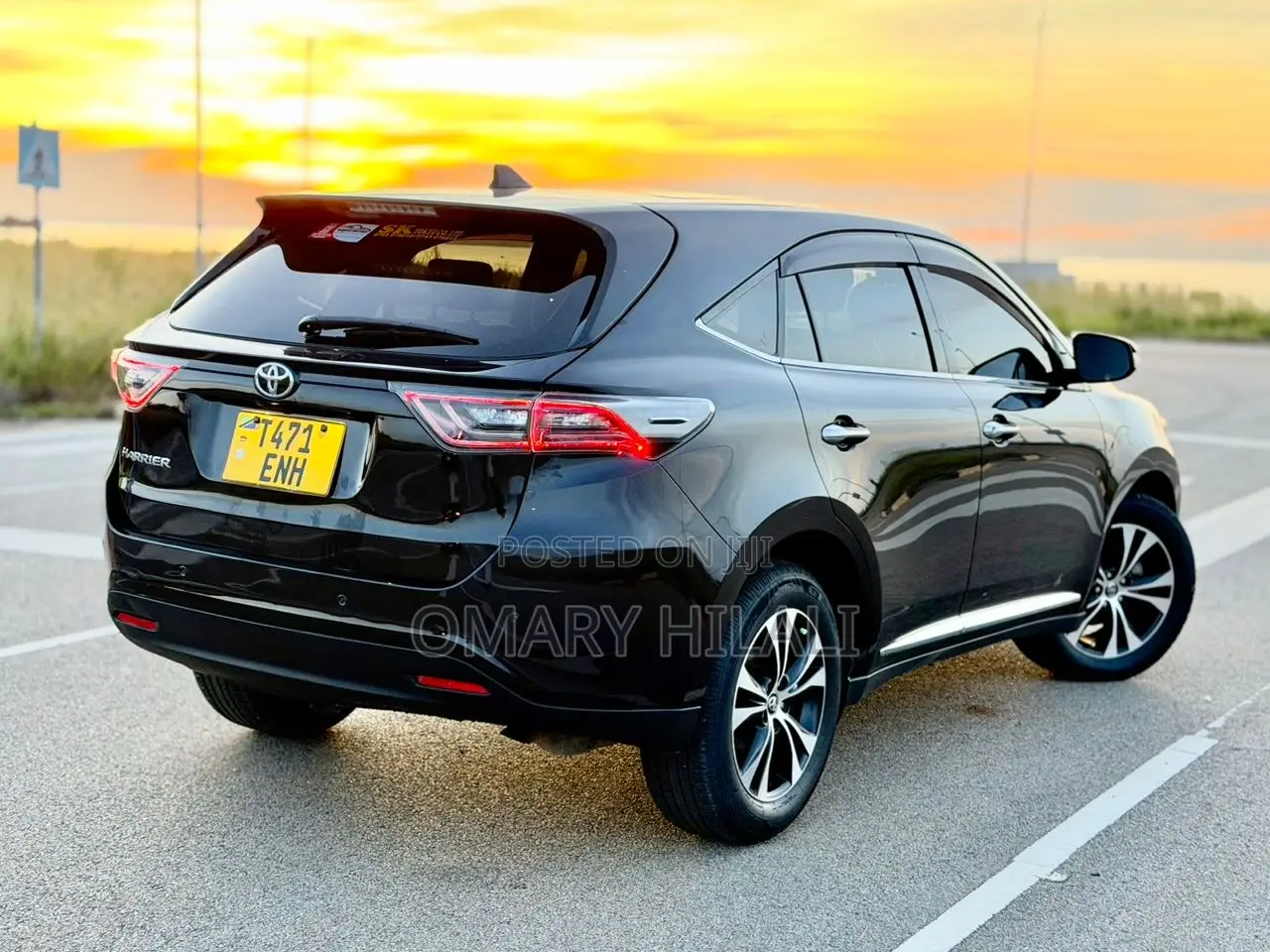 Toyota Harrier 2016 Black