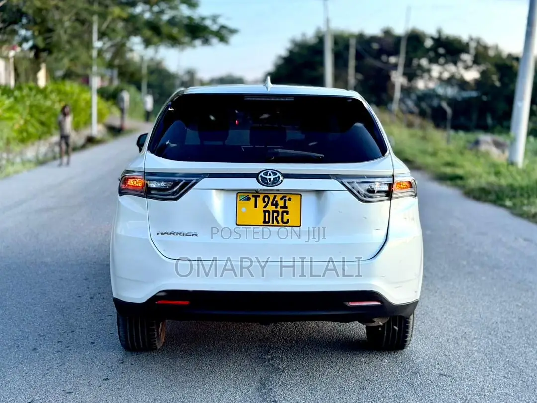 Toyota Harrier 2014 White