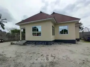 3bdrm House in Kivule Frem 10, Ilala for sale